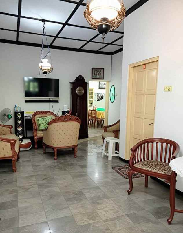 rumah nyaman gajahmungkur semarang
