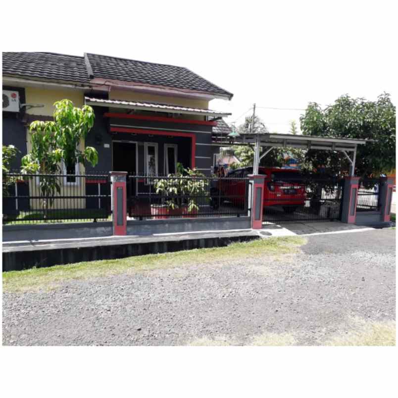 rumah pagar dewa kota bengkulu