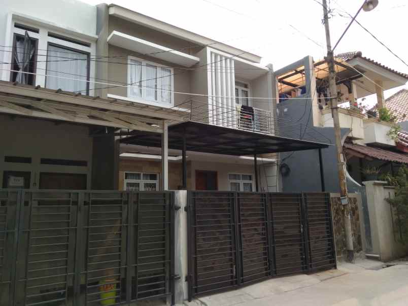 rumah perumnas 1 bekasi barat