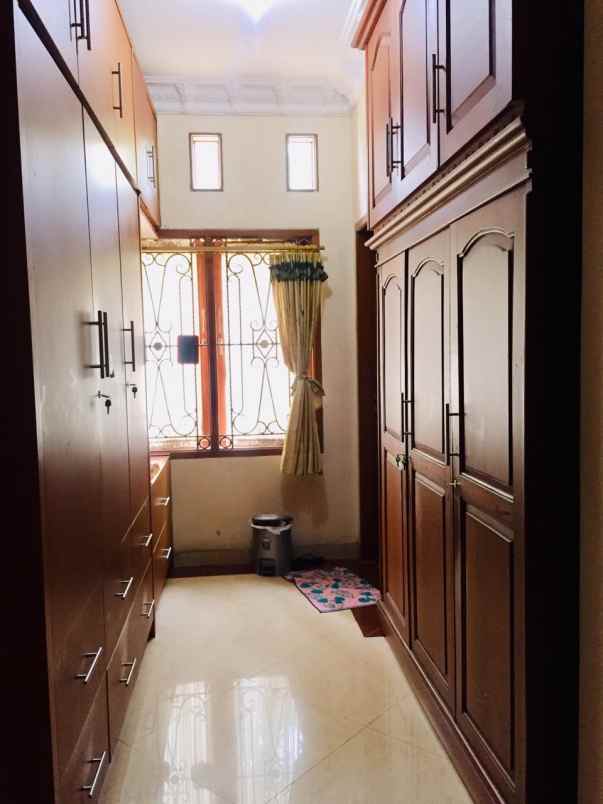 rumah pesona khayangan margonda