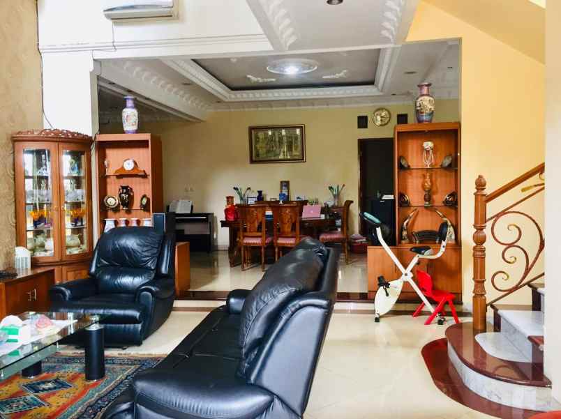 rumah pesona khayangan margonda