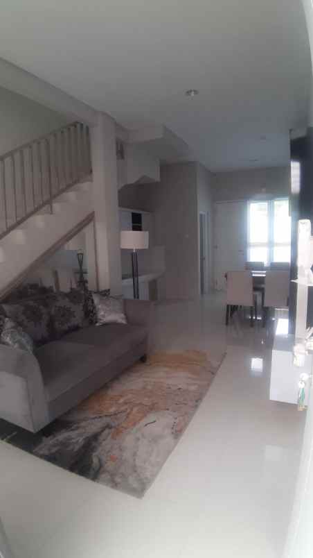 rumah pondok gading residence