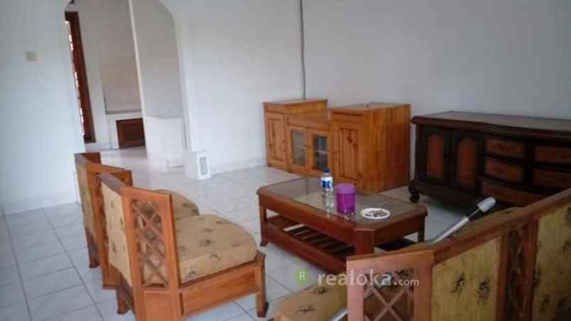 rumah pondok hijau setiabudi