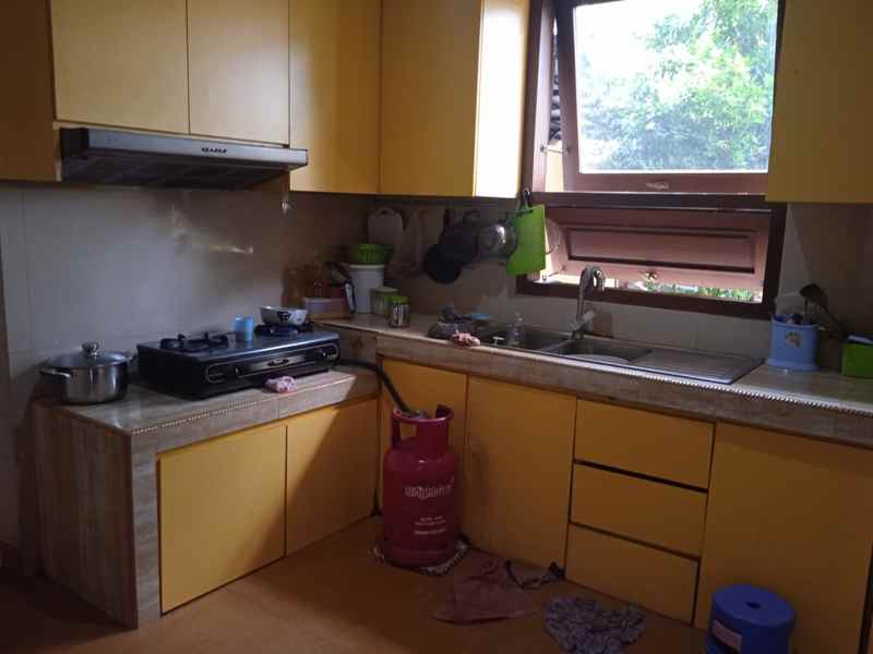 rumah puri banda town house