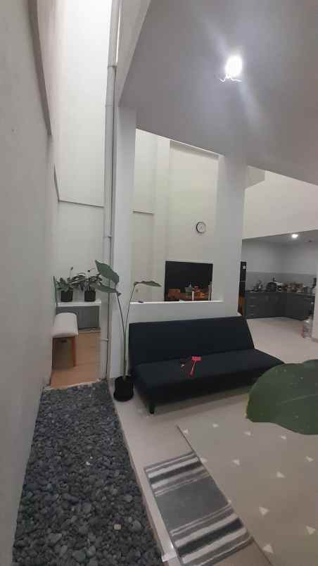 rumah rapi siap huni di dukuh zamrud bekasi