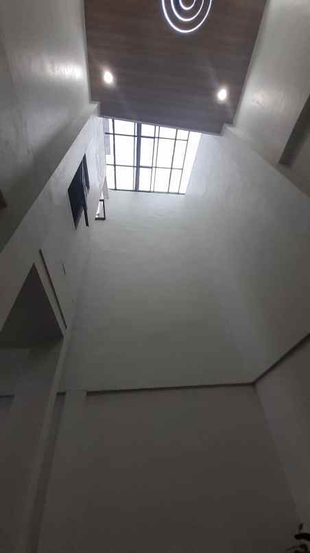 rumah rapi siap huni di dukuh zamrud bekasi