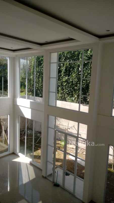 rumah resor dago pakar