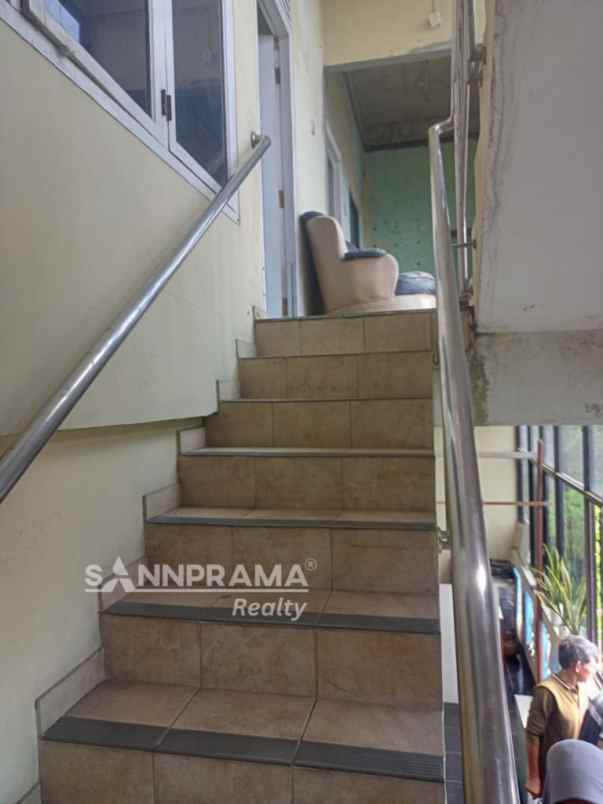 rumah ruko 4 lantai beji depok rilin