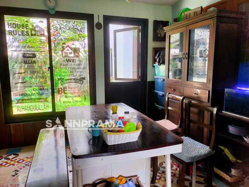 rumah second dekat tol brigif