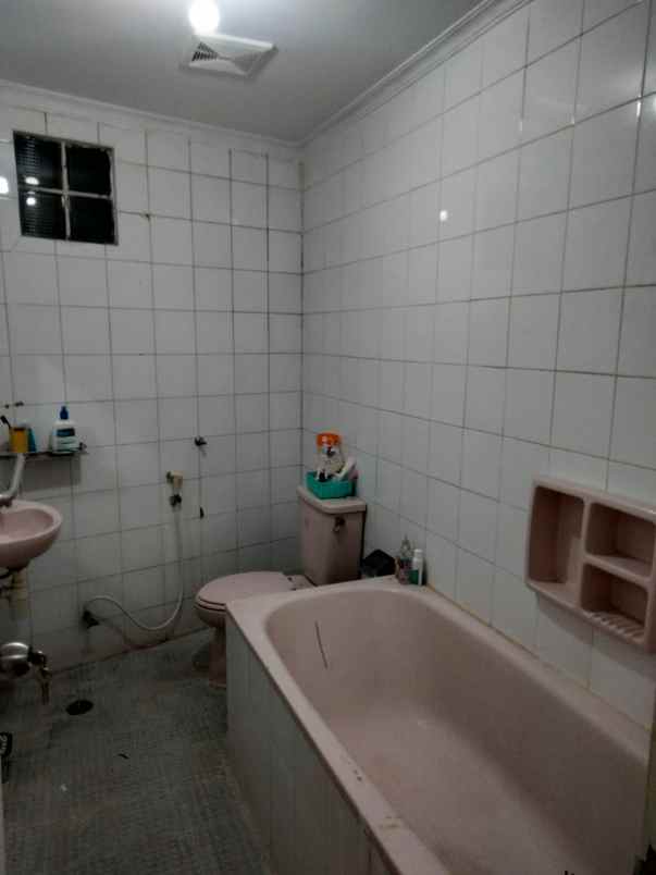 rumah second siap huni dalam cluster