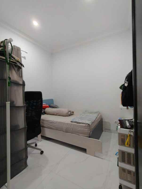 rumah secondary dalam twonhouse siap huni