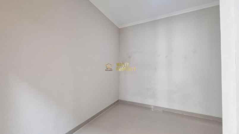 rumah siap huni dan baru dekat jalan kabupaten sleman