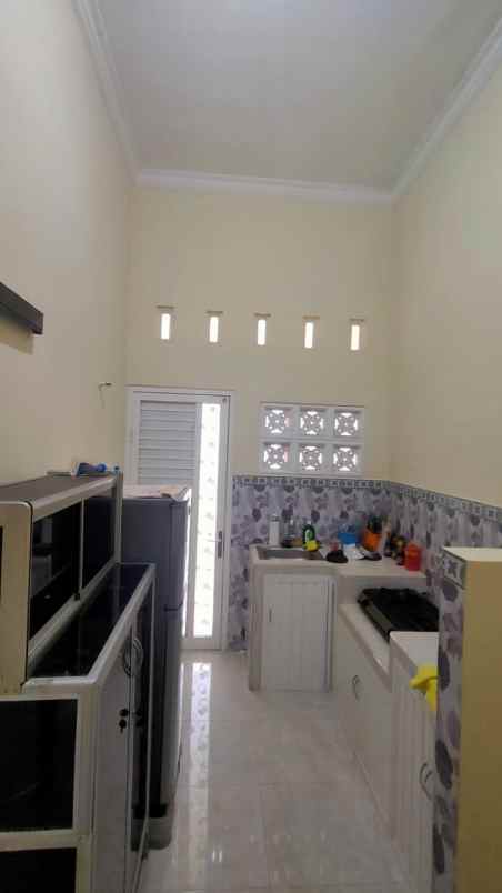 rumah siap huni lokasi strategis