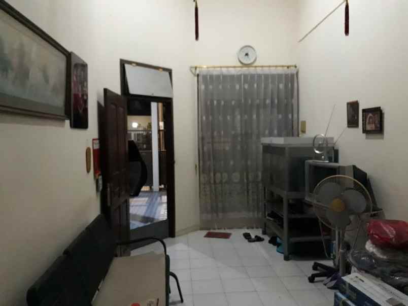 rumah taman pegangsaan indah