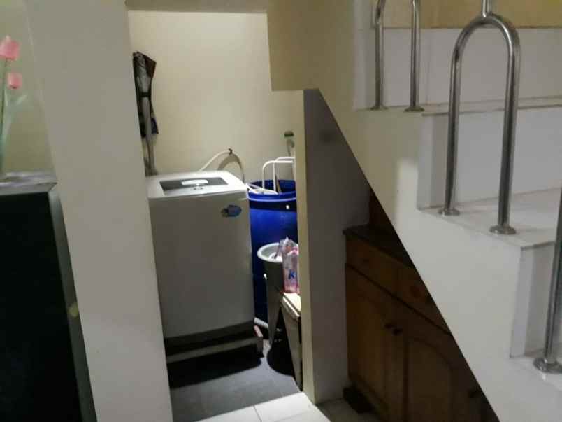 rumah taman pegangsaan indah