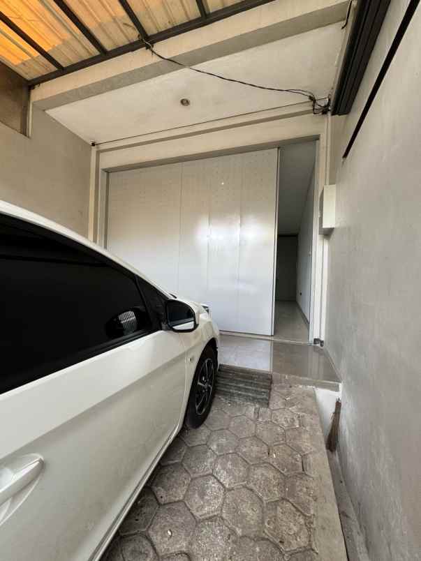 rumah tempat usaha alun tengah kota bandung furnished