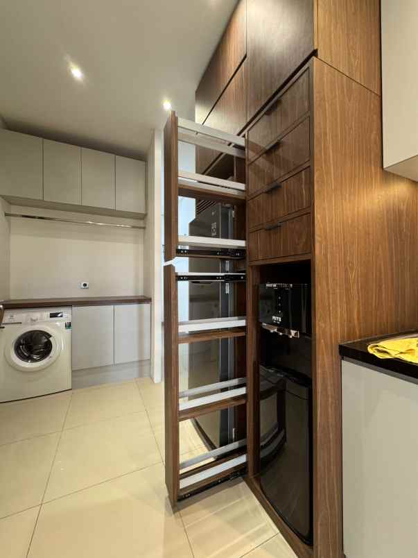 rumah tempat usaha alun tengah kota bandung furnished