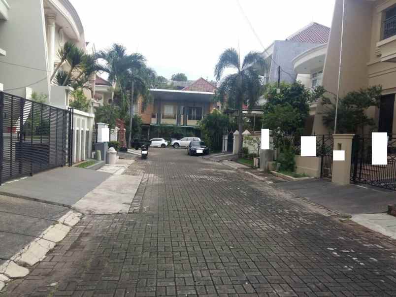 rumah villa permata gading