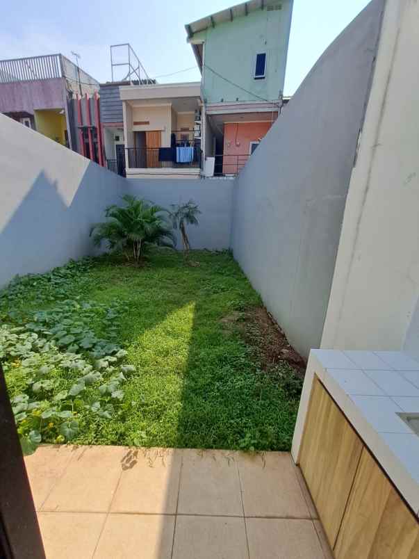 sewa ruko gandeng ciledug tangerang