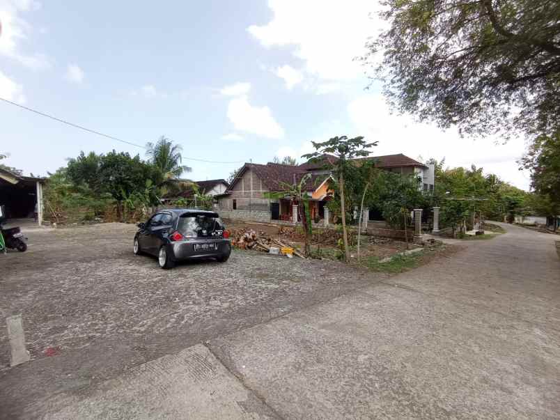 tanah jl kawasan industri sentolo