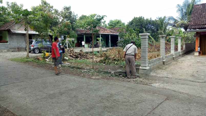 tanah jl kawasan industri sentolo