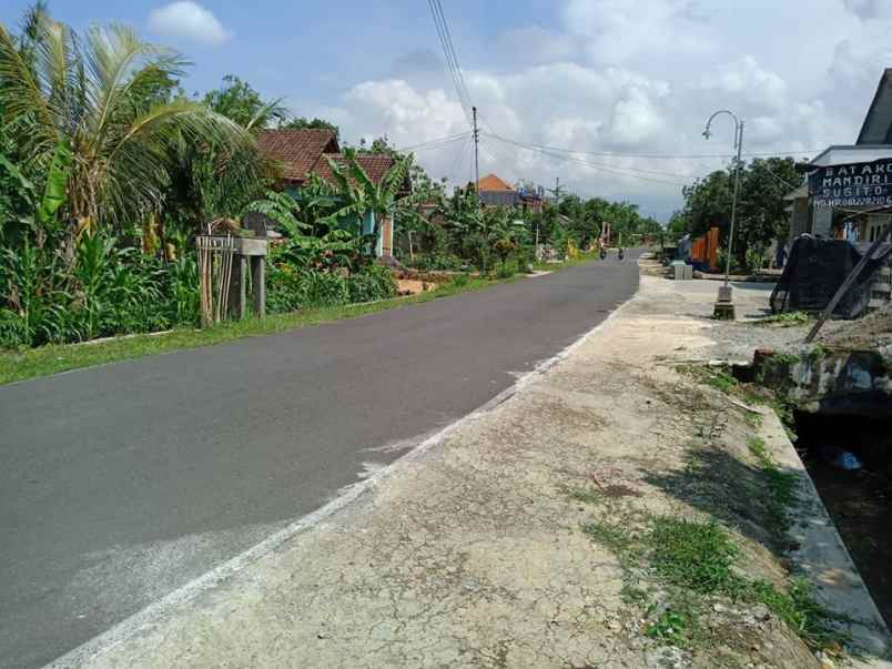 tanah kerjo karanganyar