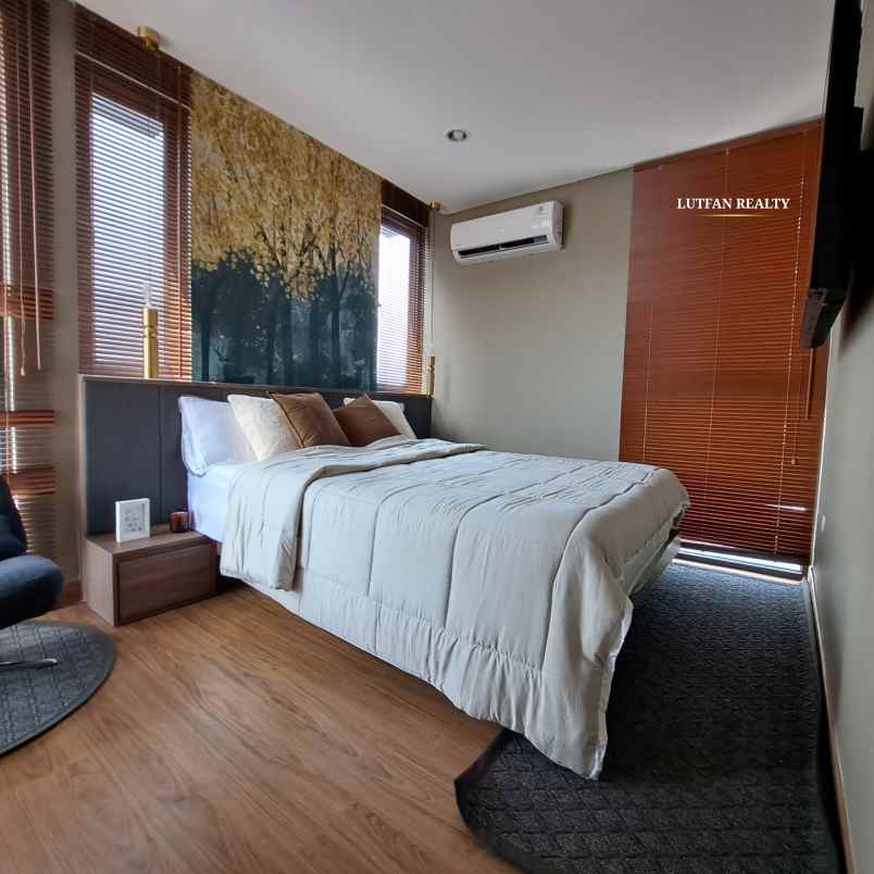 townhouse jati padang dekat area cbd simatupang