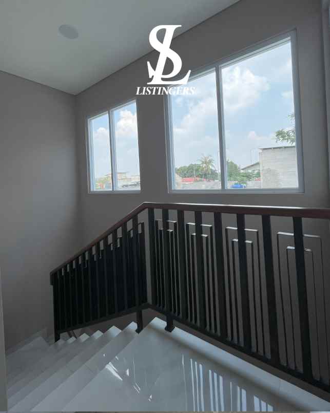 villa magnifa rumah 2 lantai siap huni nempel bintaro
