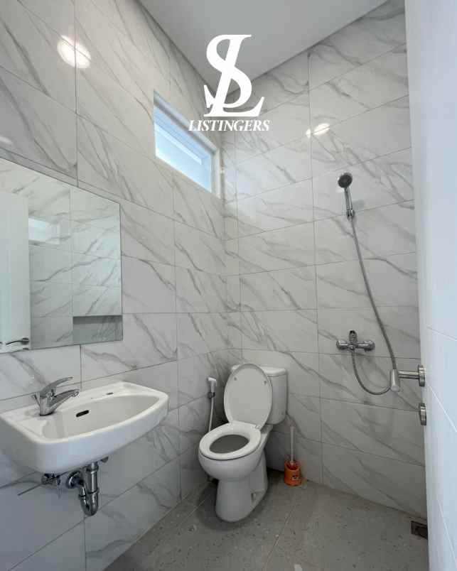 villa magnifa rumah 2 lantai siap huni nempel bintaro