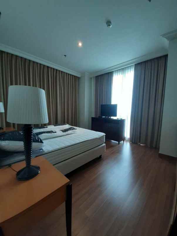 apartemen jl sultan iskandar muda