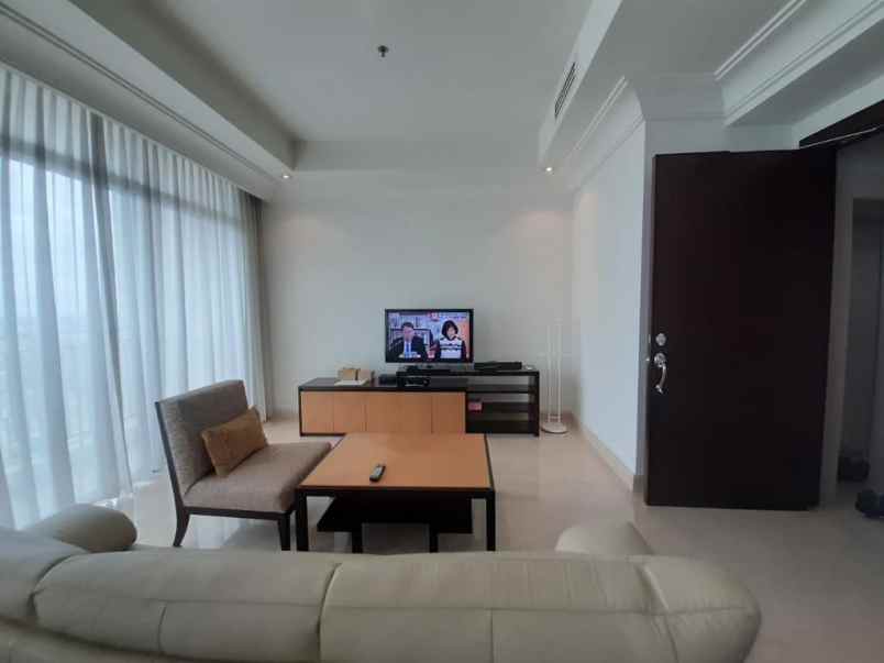 apartemen jl sultan iskandar muda
