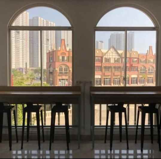 beli ruko langsung dapat uang sewa di la riviera pik2