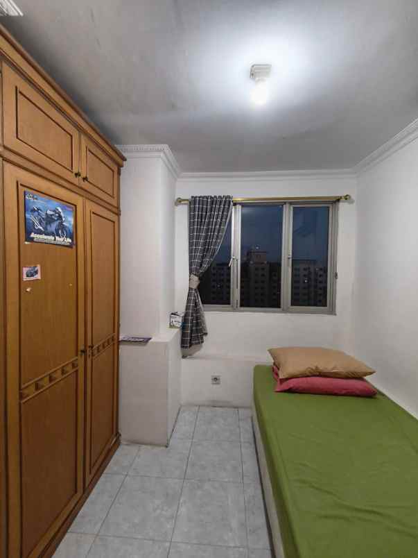 dijual apartemen jalan bulevar utara kelapa