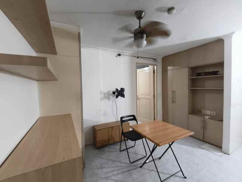 dijual apartemen jalan bulevar utara kelapa
