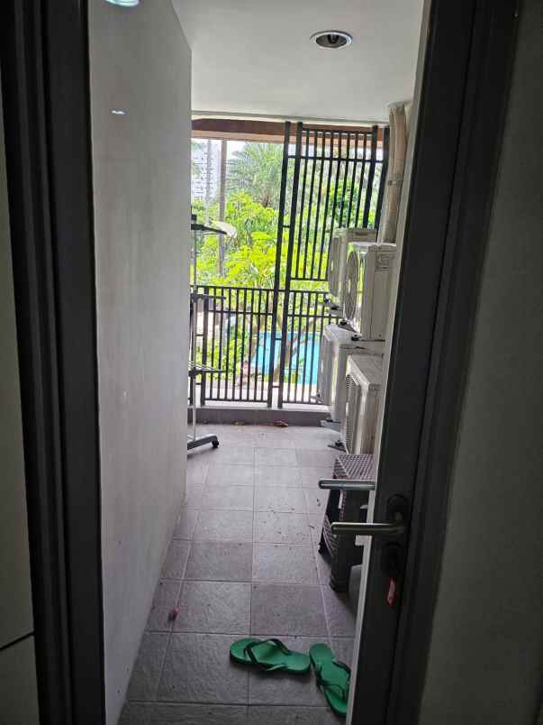dijual apartemen jalan trembesi kemayoran