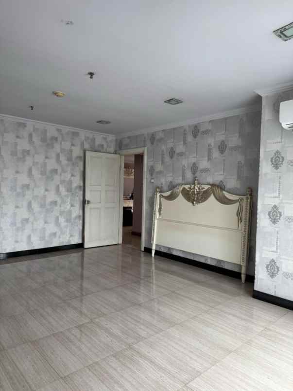 dijual apartemen kondominium graha famili