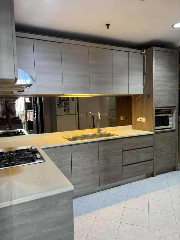 dijual apartemen kondominium graha famili