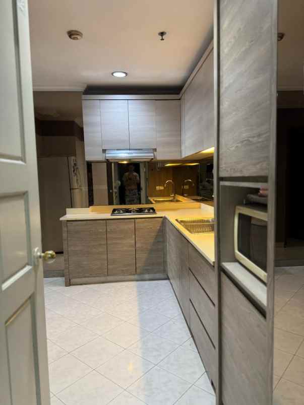 dijual apartemen kondominium graha famili
