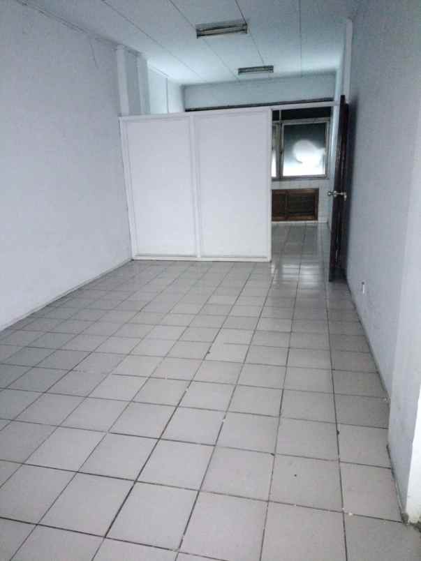 dijual cepat ruko roxy karena pemilik pindah