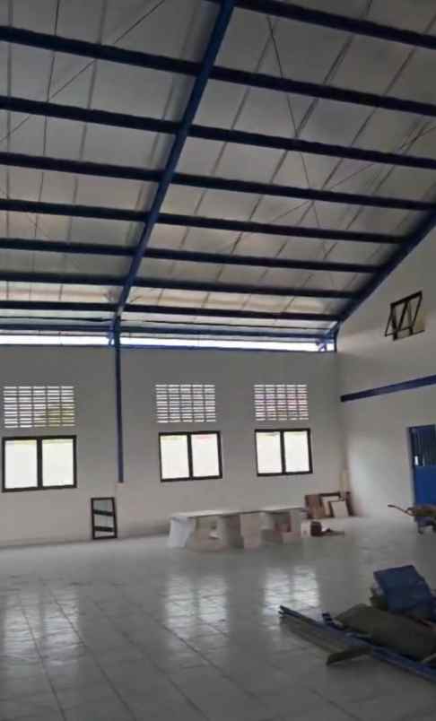 dijual gudang baru di penggung klaten