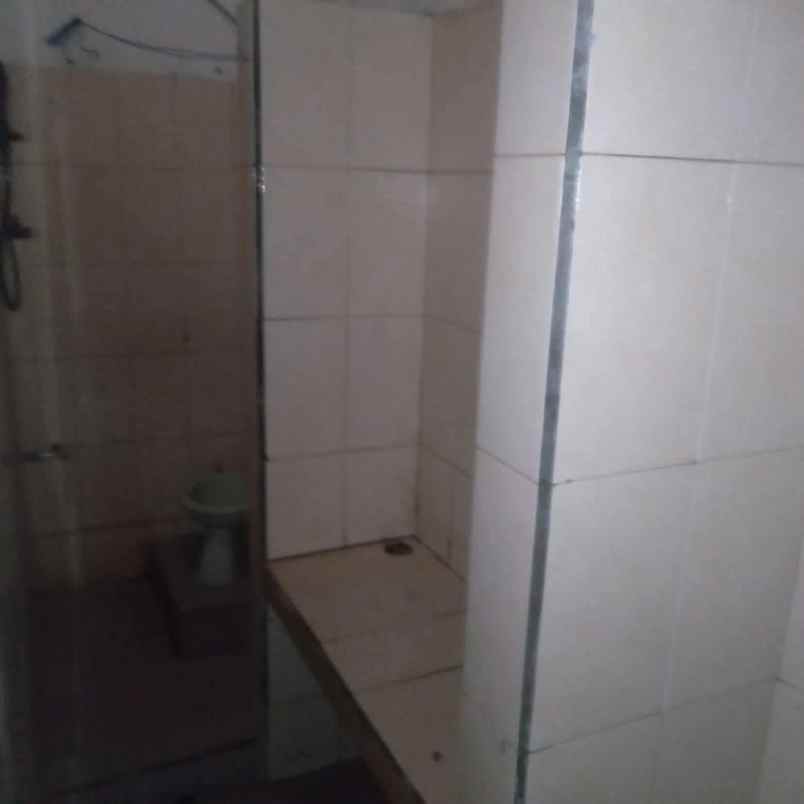 dijual kost kutisari selatan surabaya