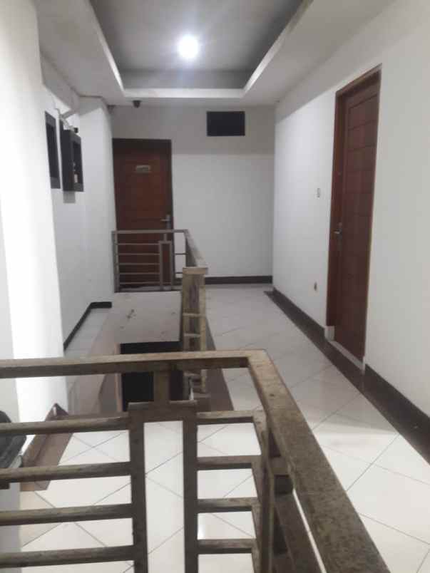 dijual kost tamansari