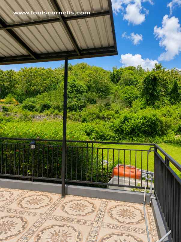 dijual murah rumah 2 lantai rooftop di jimbaran bali