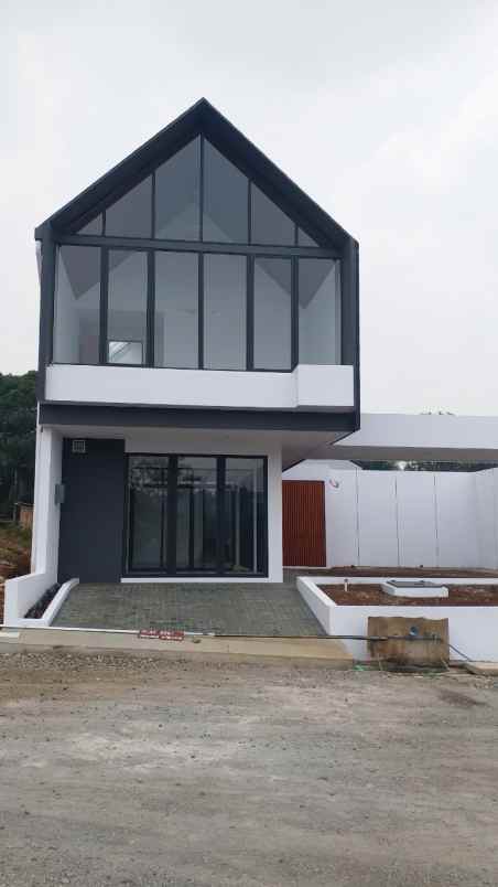 dijual perumahan mewah yang terletak di ciumbuleuit