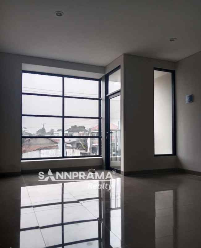 dijual ruko gudang kantor curug bojongsari depok