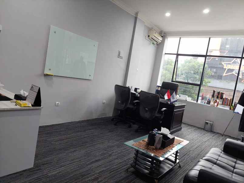 dijual ruko gudang kantor jalan biak