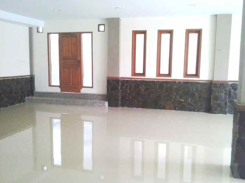 dijual ruko gudang kantor jalan jendral sudirman