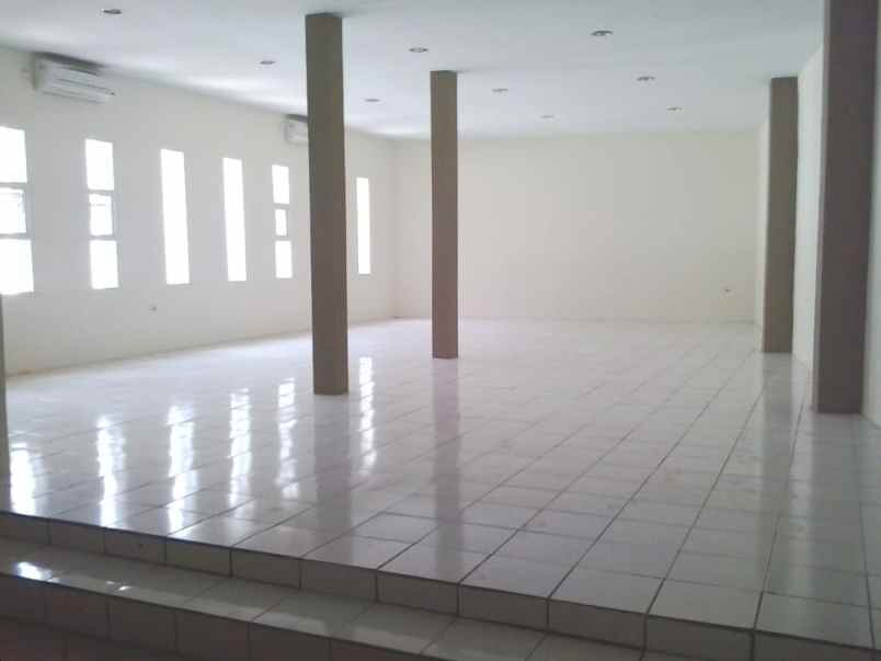 dijual ruko gudang kantor jalan jendral sudirman