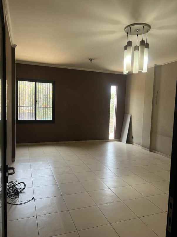 dijual ruko gudang kantor leuwi panjang