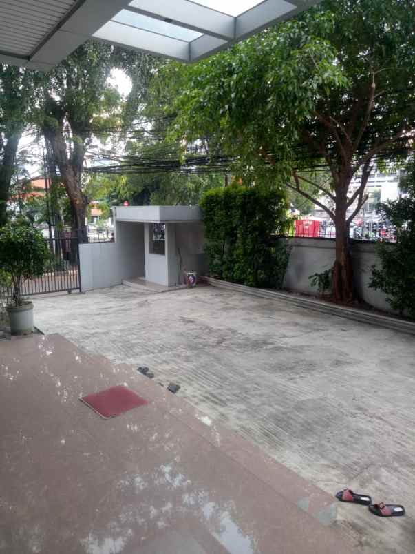 dijual ruko gudang kantor raden saleh raya